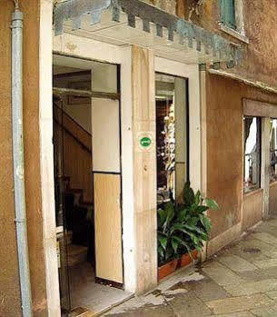 Hotel Astoria Veneza Exterior foto
